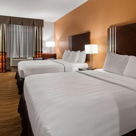 Best Western Plus Spring Inn & Suites Εξωτερικό φωτογραφία