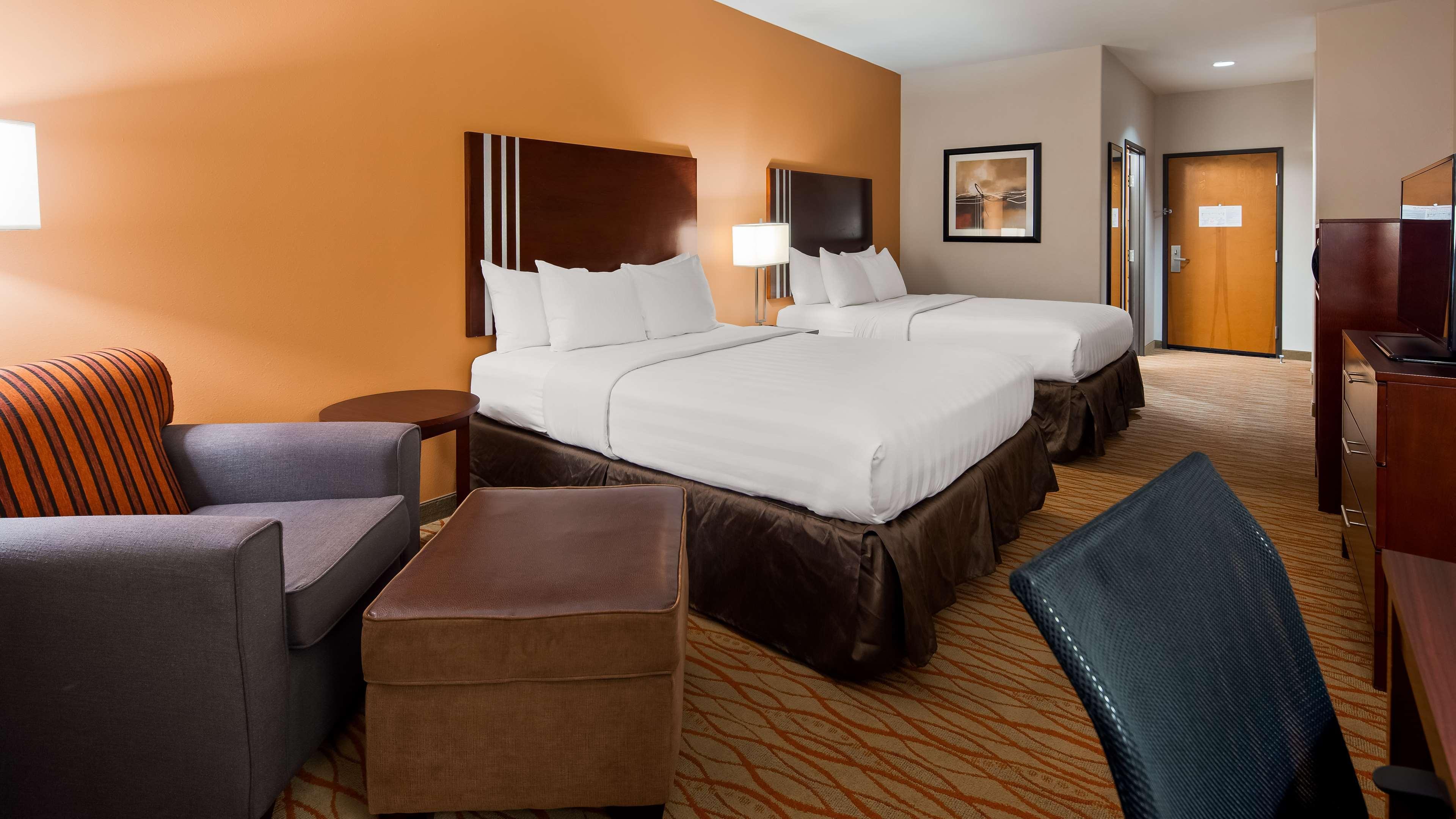Best Western Plus Spring Inn & Suites Εξωτερικό φωτογραφία