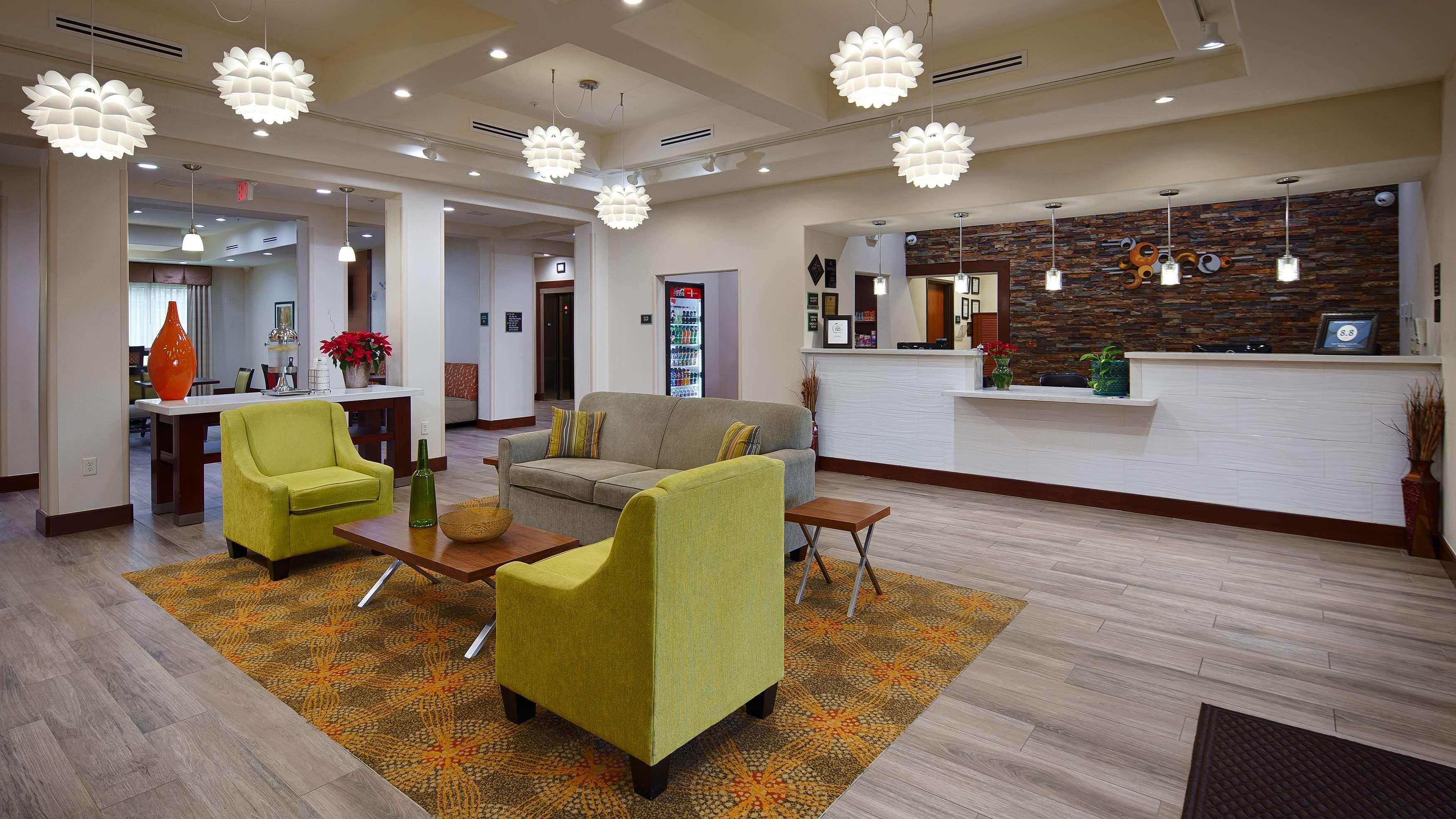 Best Western Plus Spring Inn & Suites Εξωτερικό φωτογραφία