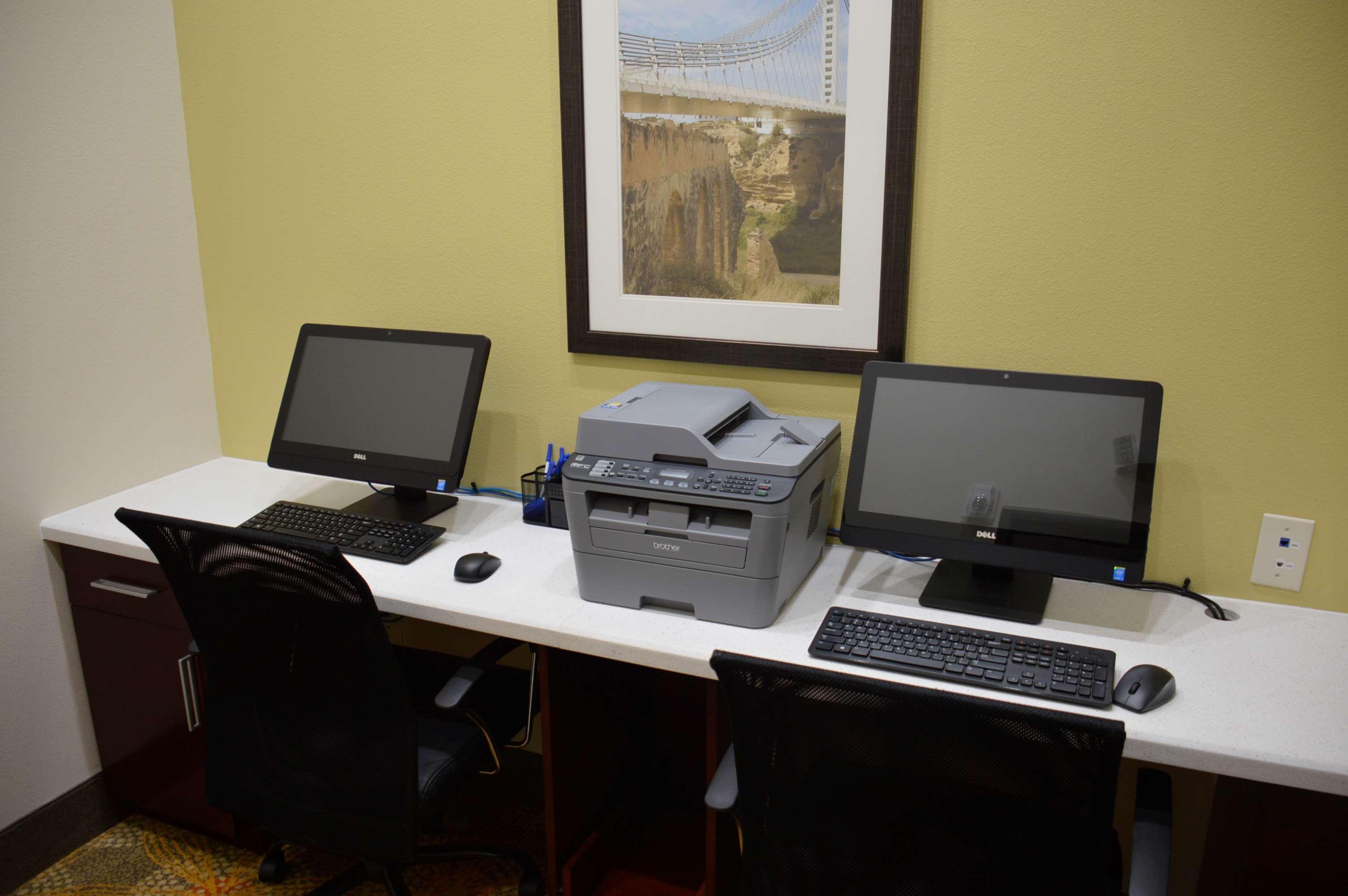 Best Western Plus Spring Inn & Suites Εξωτερικό φωτογραφία
