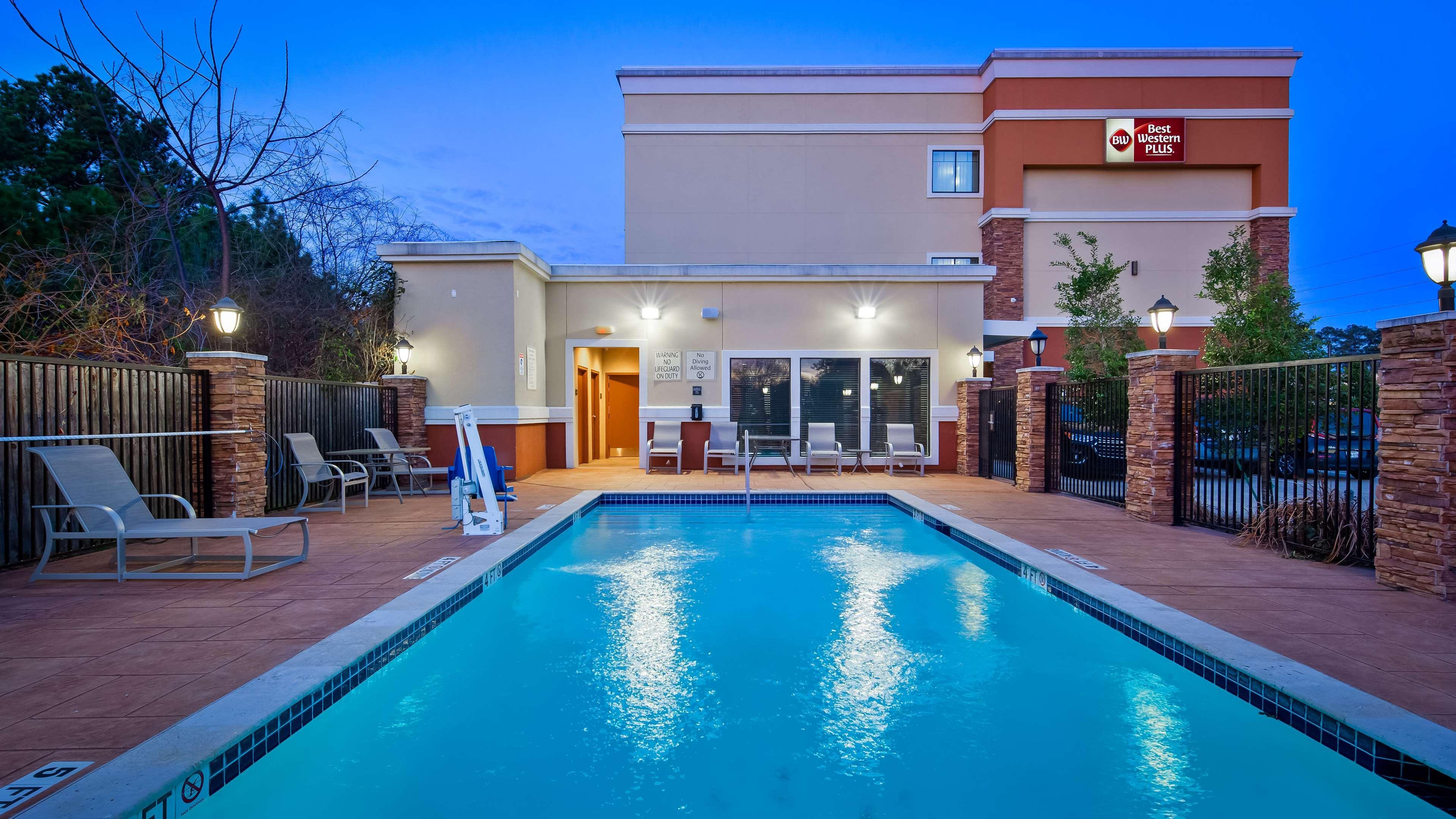 Best Western Plus Spring Inn & Suites Εξωτερικό φωτογραφία
