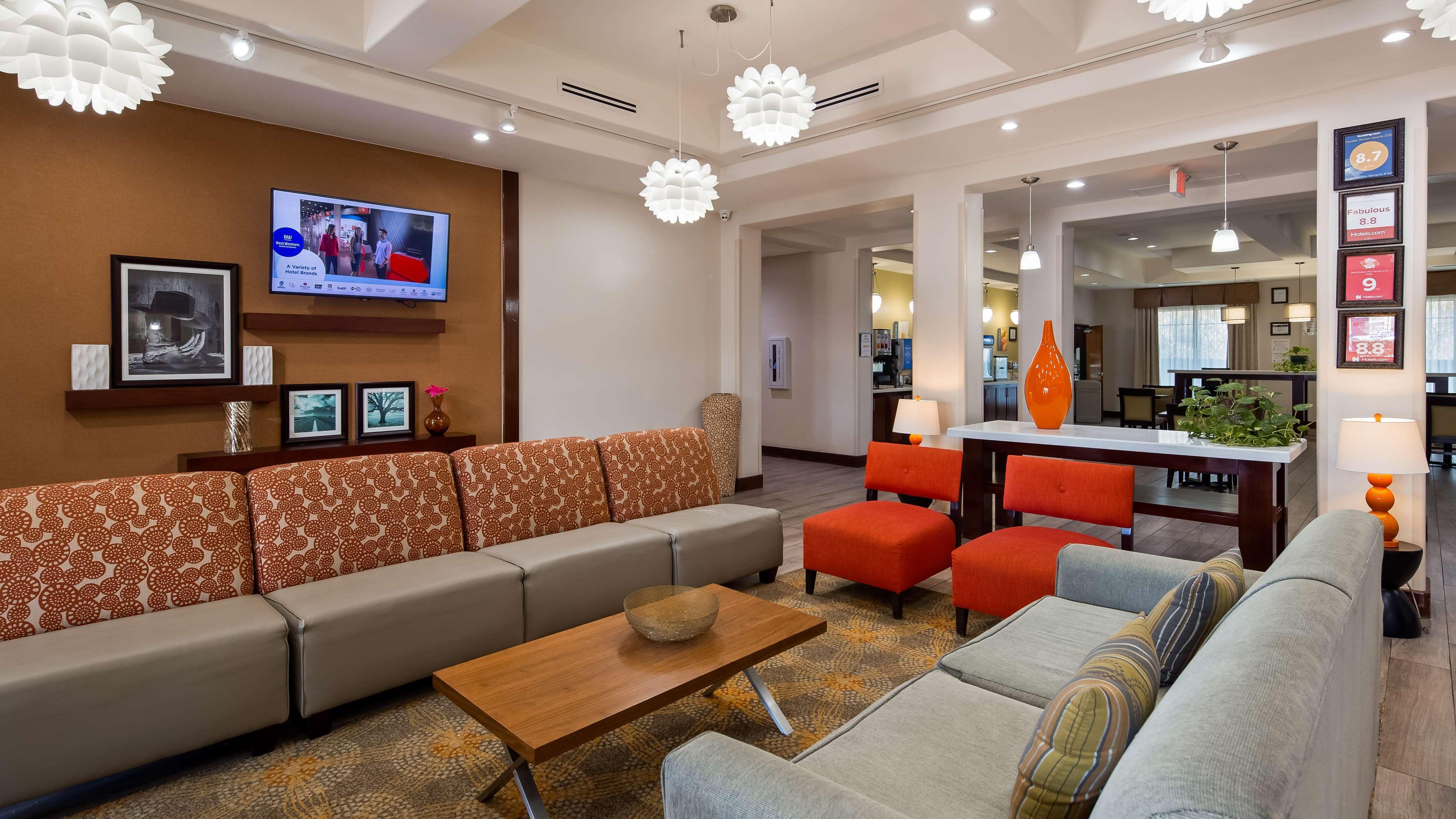 Best Western Plus Spring Inn & Suites Εξωτερικό φωτογραφία