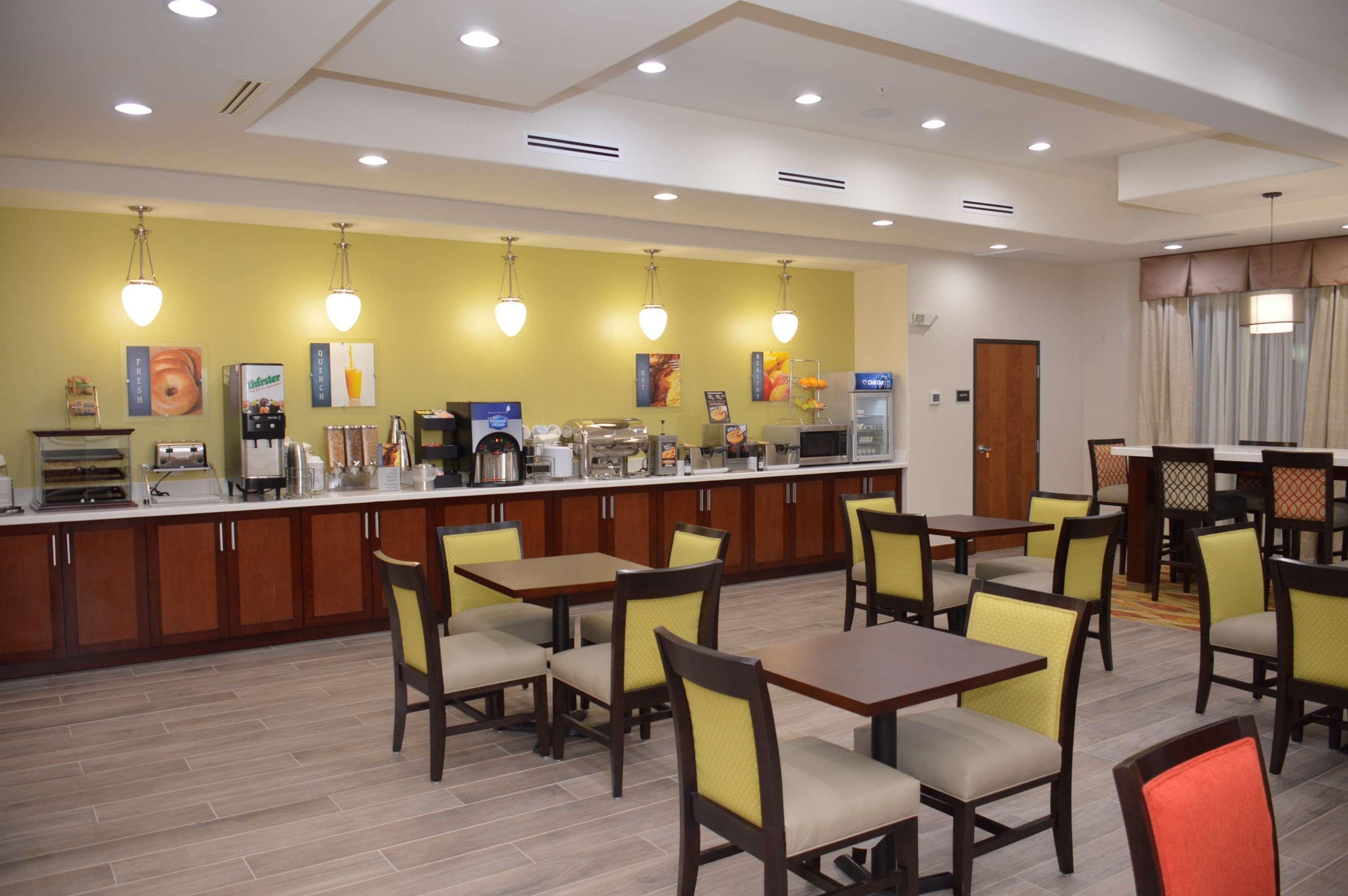 Best Western Plus Spring Inn & Suites Εξωτερικό φωτογραφία