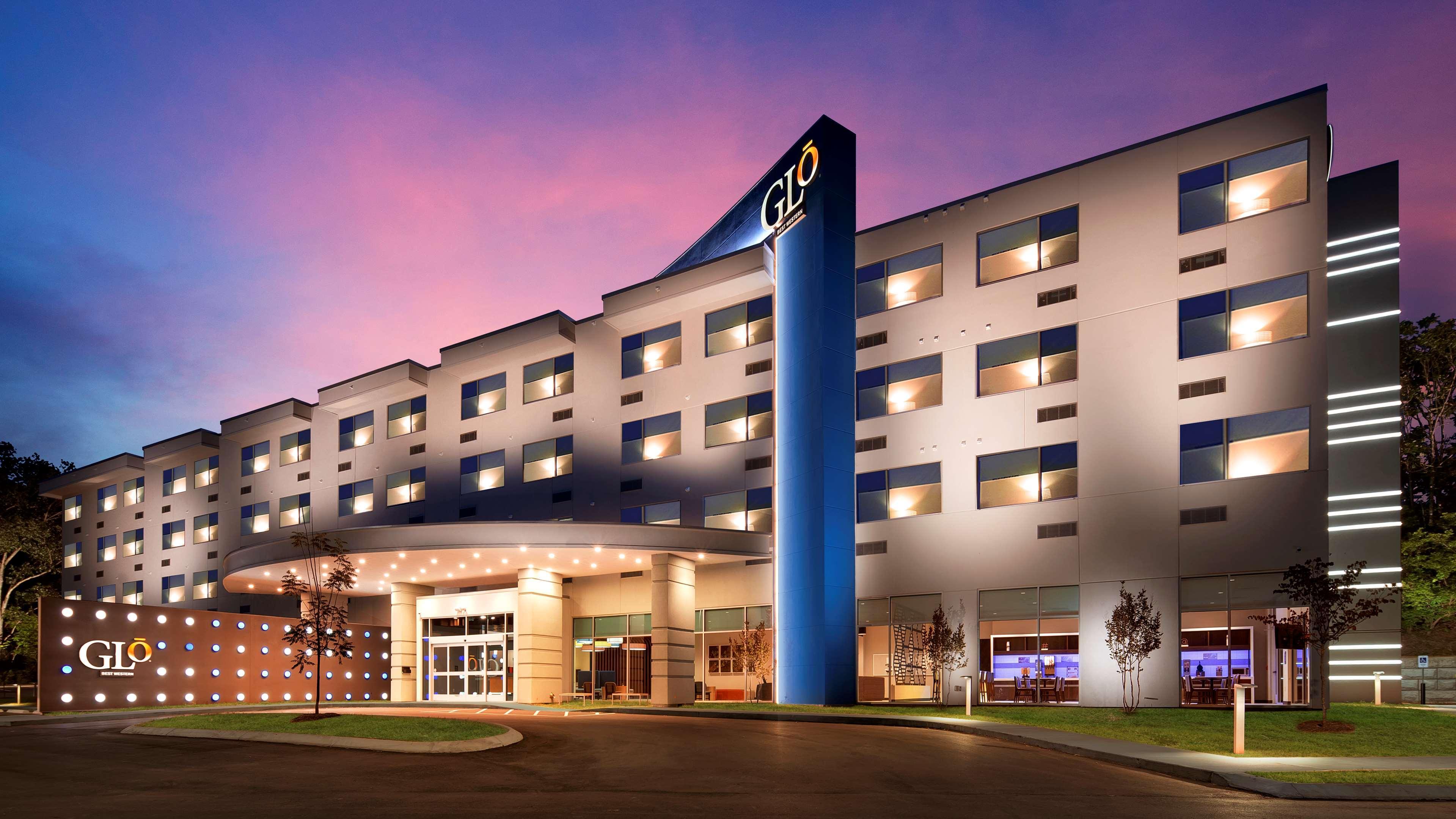 Best Western Plus Spring Inn & Suites Εξωτερικό φωτογραφία