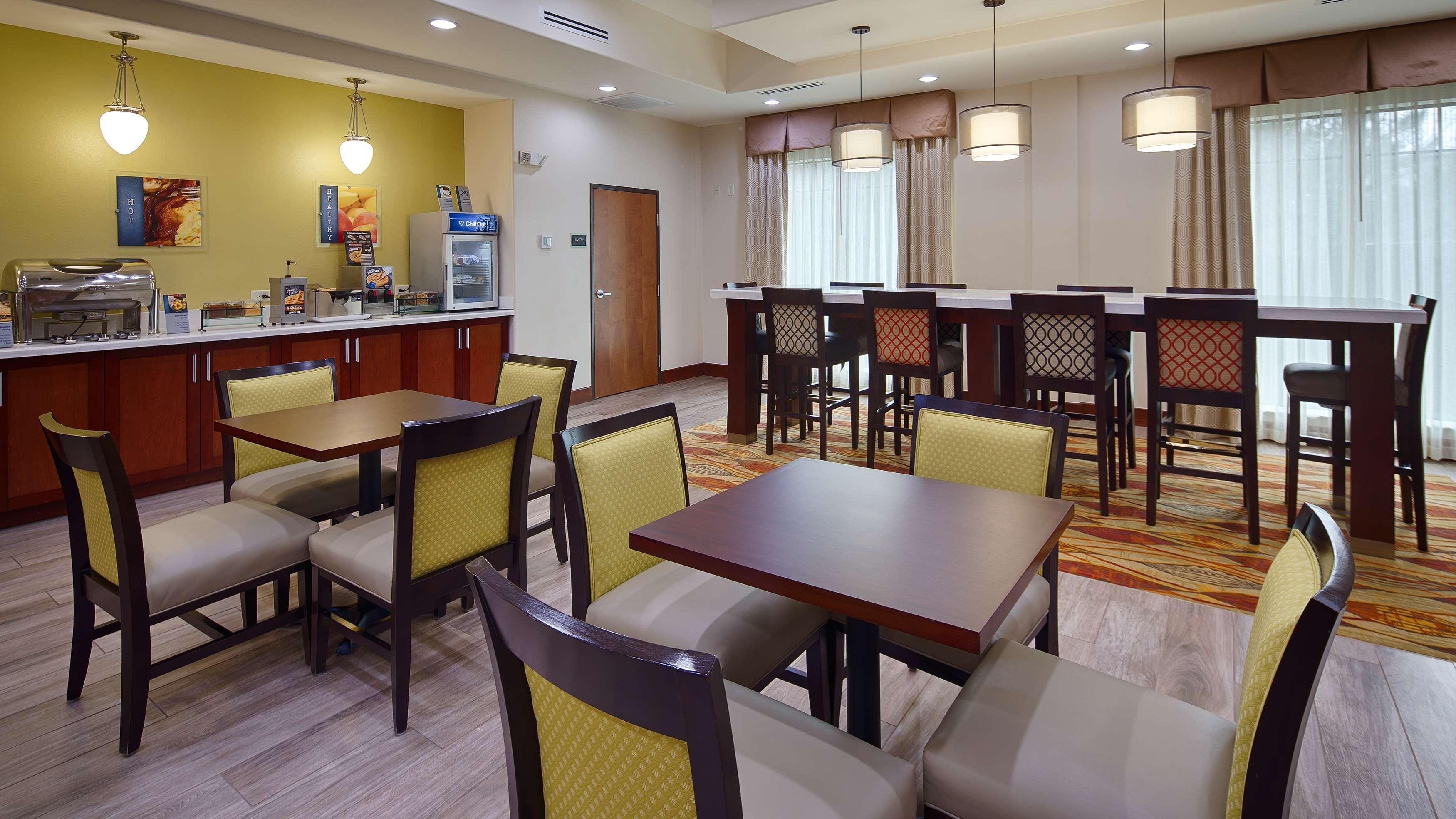 Best Western Plus Spring Inn & Suites Εξωτερικό φωτογραφία