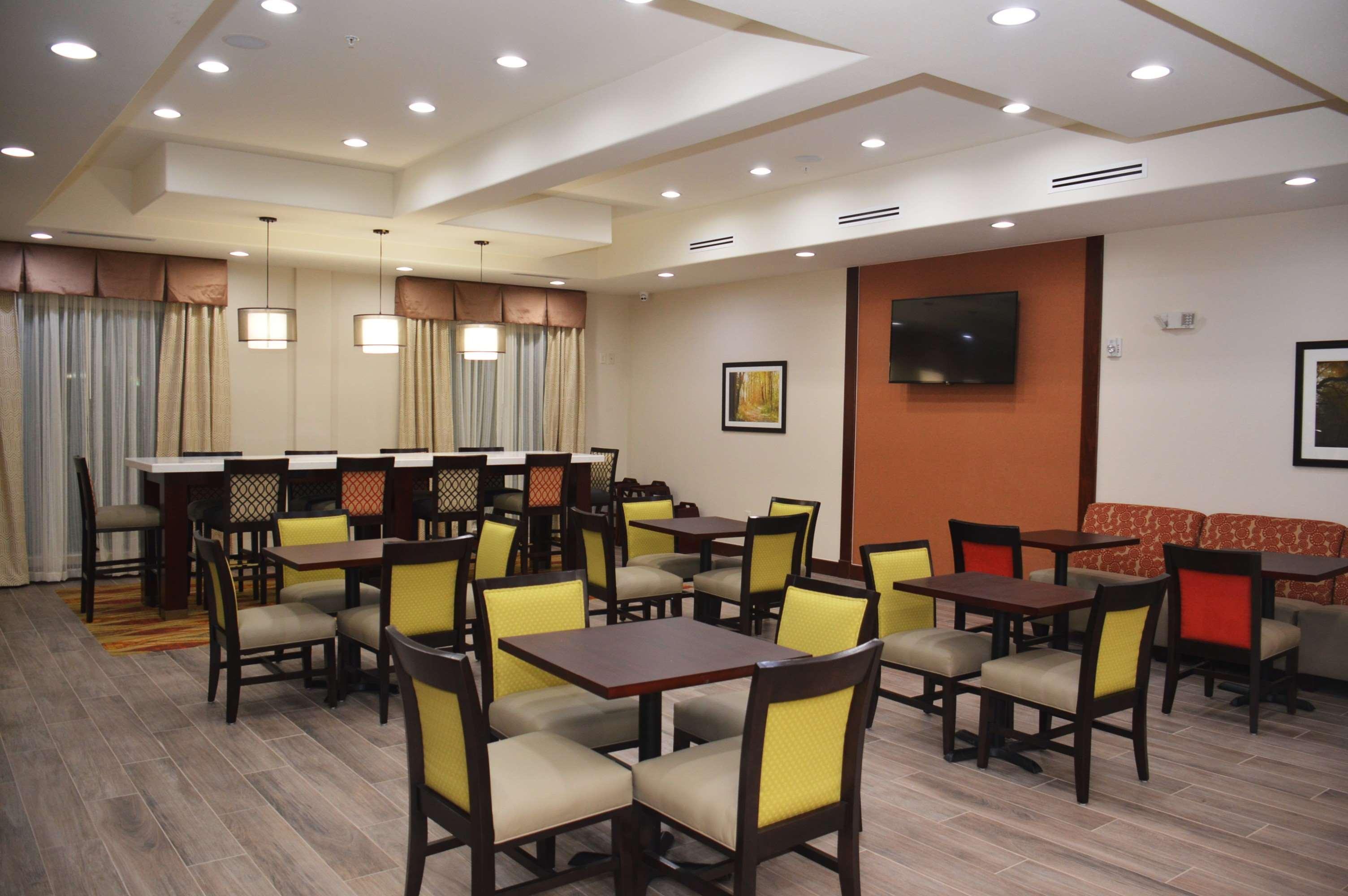 Best Western Plus Spring Inn & Suites Εξωτερικό φωτογραφία